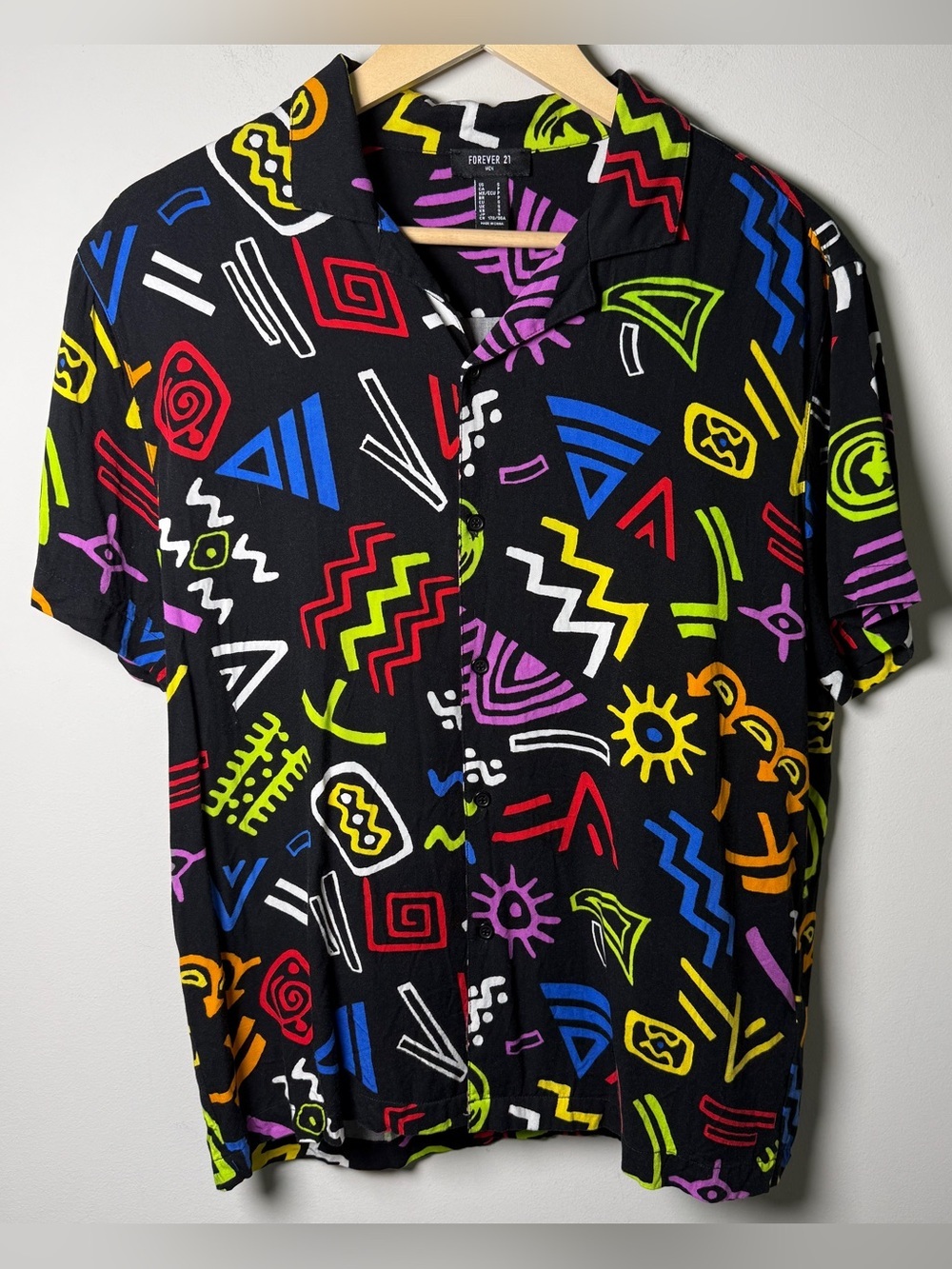 Forever 21 Men Neon Geometric Print Rayon Camp Shirt 90s Aesthetic Size S